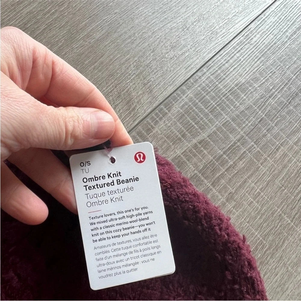 Lululemon Ombre Knit Textured Beanie in Red Merlot